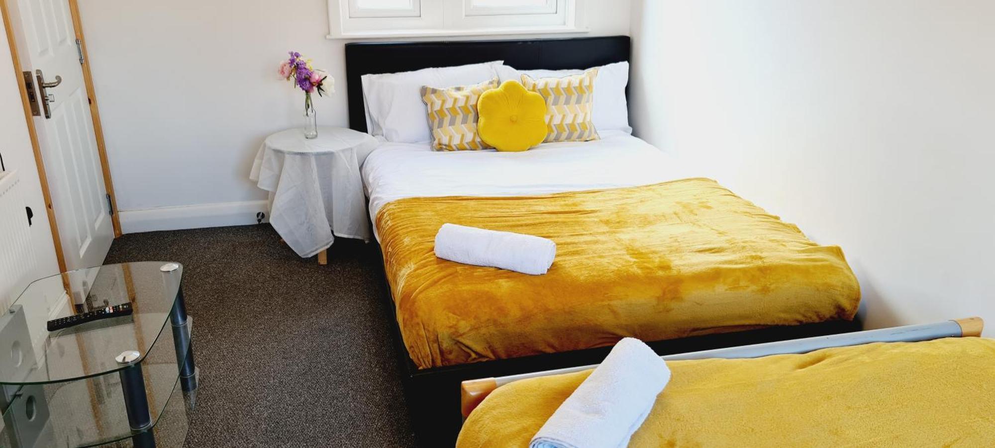 Browning House Bedrooms I Long Or Short Stay I Special Rate Available Derby Ngoại thất bức ảnh